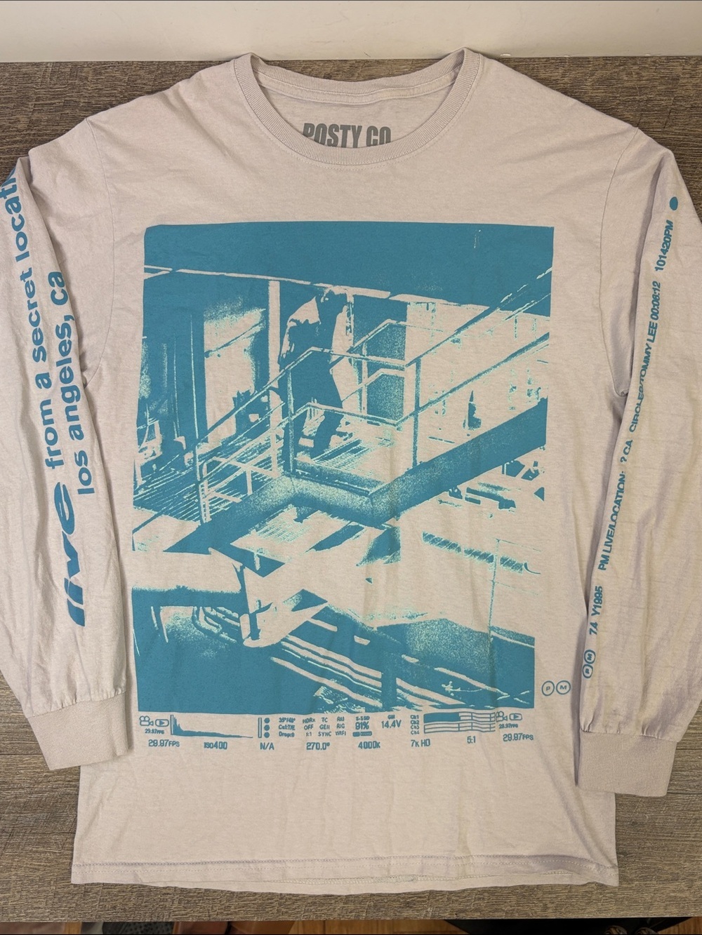 Posty Co “Live From a Private Location” Graphic Long Sleeve T-Shirt Beige Blue M